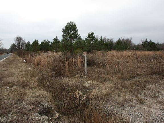 5th image of 100 Industrial Dr