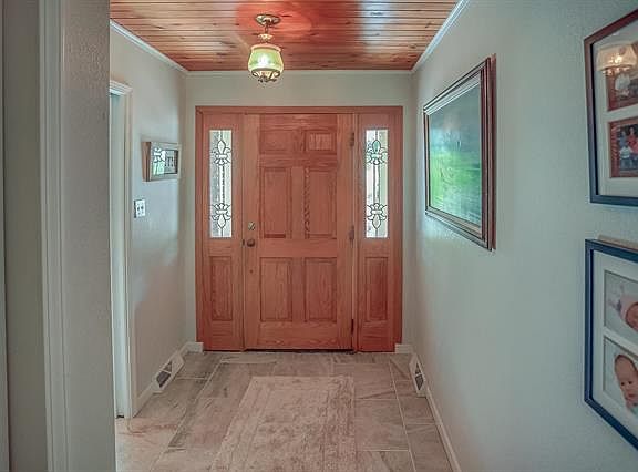 3rd image of 2222 Bunkum Pl