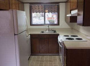 Carolyn Court, Portland, OR 97212