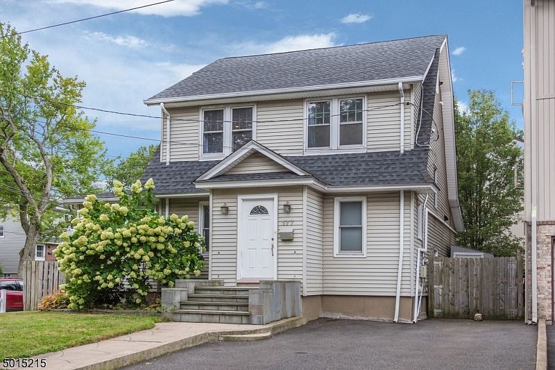 1st image of 177 Brighton Ave