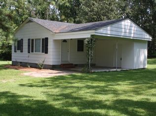 775 Bayview Rd, Bath, NC 27808