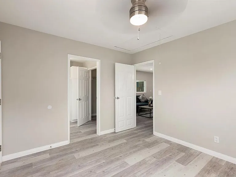 4807 Parks Ave #B — Photo 5