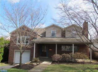 221 Mayer St, Reading, PA 19606