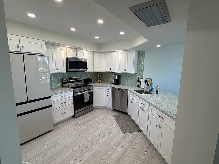 9500 S Ocean Dr #210 — Photo 8