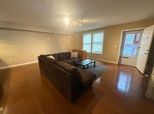 51 Chelsea St #13, Boston, MA 02128