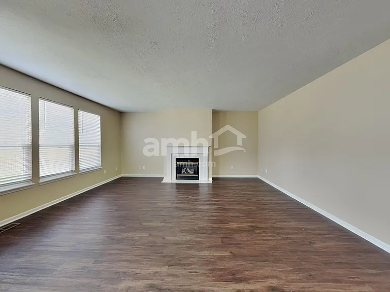 6702 Meadow View Ct — Photo 7