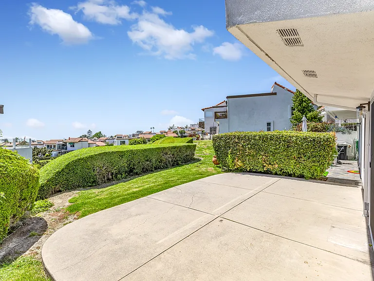 721 Calle Los Olivos — Photo 19