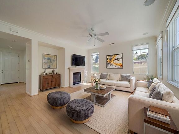 3rd image of 520 Poplar Avenue