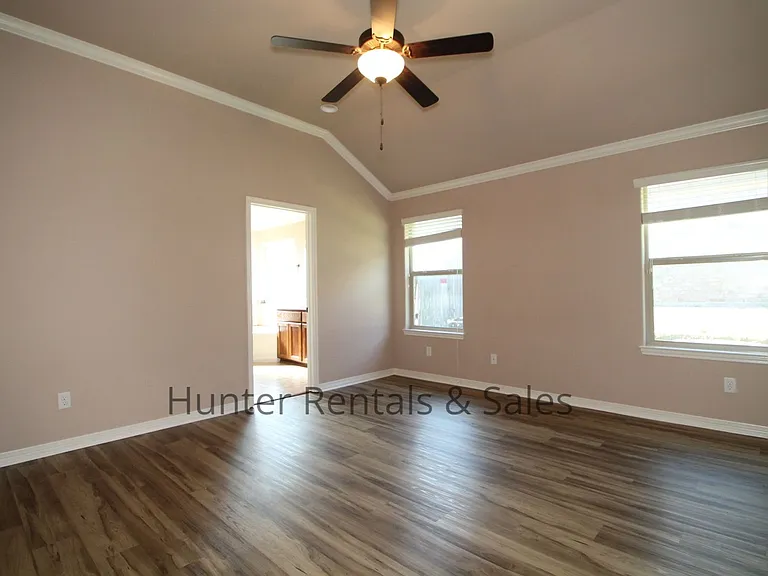 2522 Boxwood Dr — Photo 22