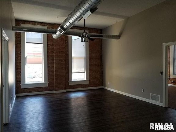 4th image of 1534 River Dr APT 204