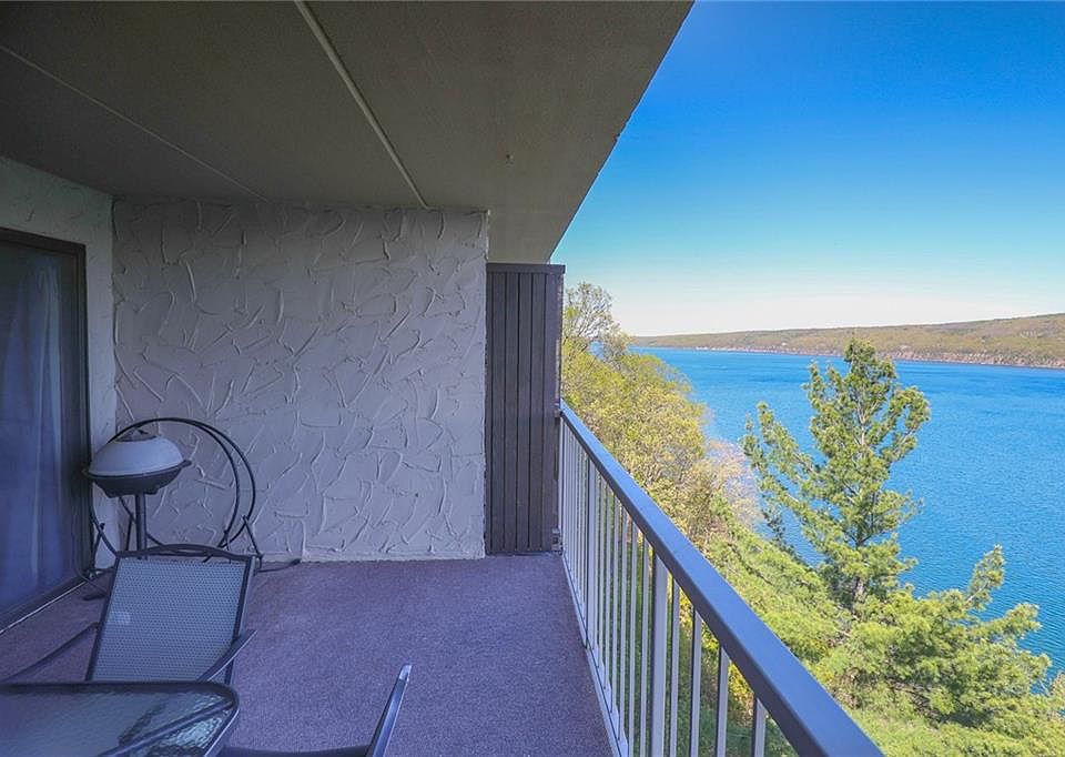 1st image of 169 Cliffside Dr