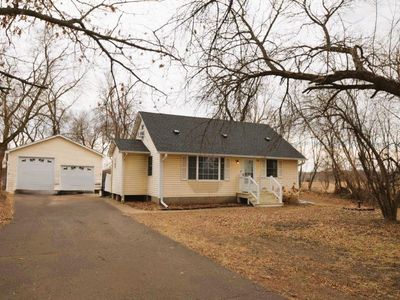2000 Deerwood Ln NE, East Bethel, MN, 55092