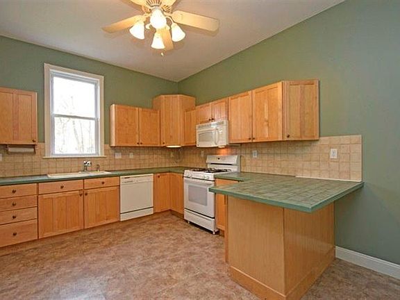 3rd image of 4128 South Ave