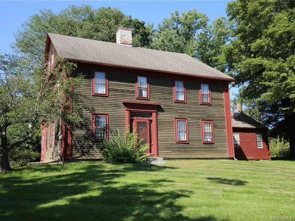 422 Roseland Park Rd, Woodstock, CT 06281