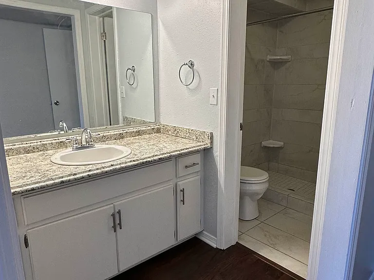 1825 E Lindsey St #2 — Photo 13