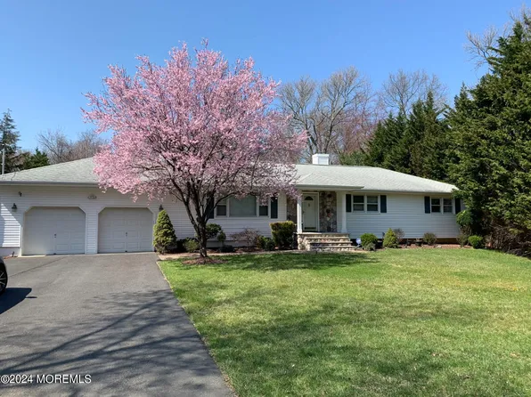 51 Lloyd Road, Morganville, NJ 07751