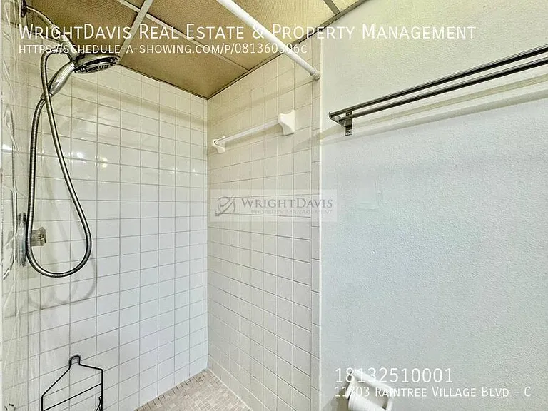 11703 Raintree Village Blvd #C — Photo 15