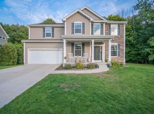 1417 Hummingbird Ct, West Bend, WI 53090