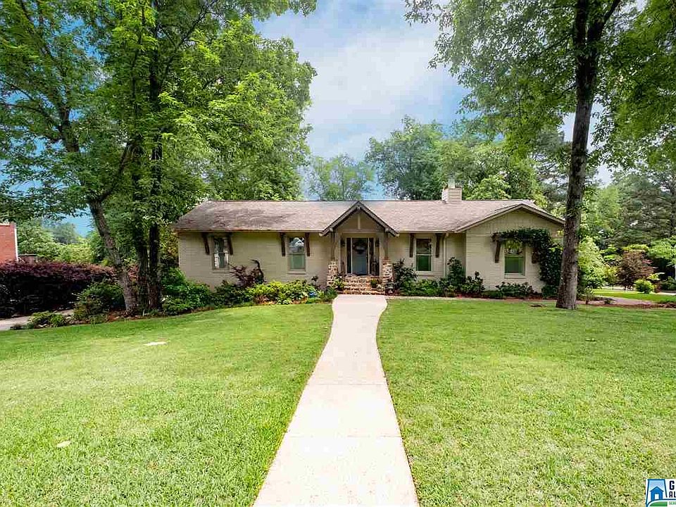 2nd image of 211 Odum Crest Ln