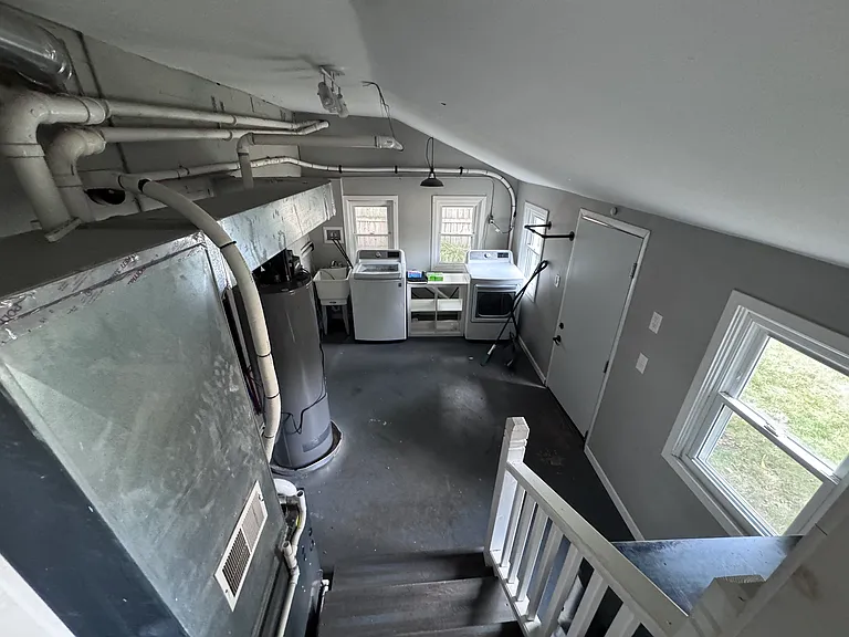 1345 Broadway Ave NW — Photo 11