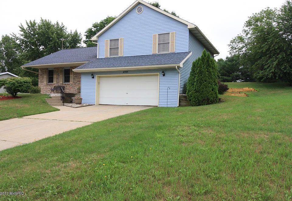 1st image of 4705 Briarhill Dr