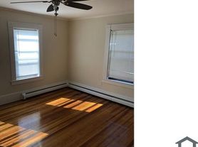 445 Main St, Wareham, MA