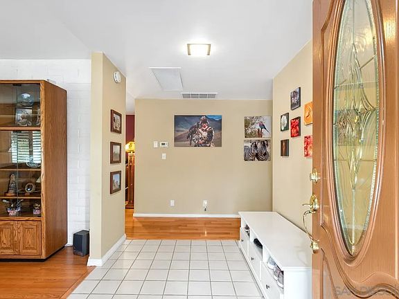 4th image of 1775 Avenida Cherylita