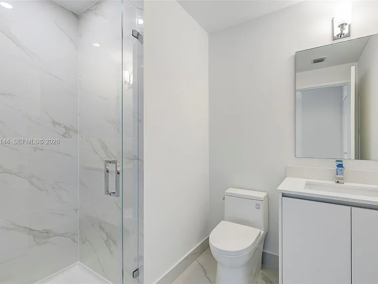 700 NE 24th St #5601 — Photo 19