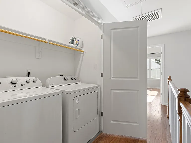 634 Rush St — Photo 18
