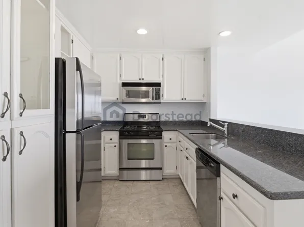 2011 Pine Ct, Daly City, CA 94014