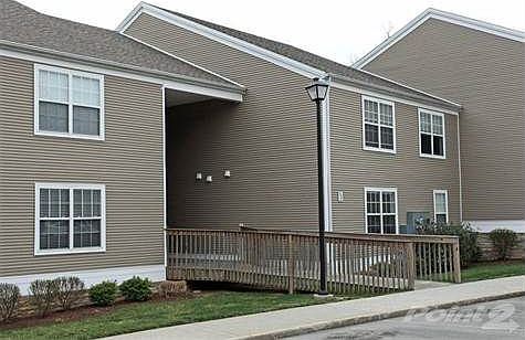 Building 2 with ramp -- NO STEPS!