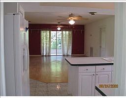 4th image of 22722 Southshore Dr