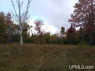 28458 Sandstone Rd, Lake Linden, MI 49945