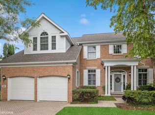 34 S Old Mill Ln, Burr Ridge, IL 60527