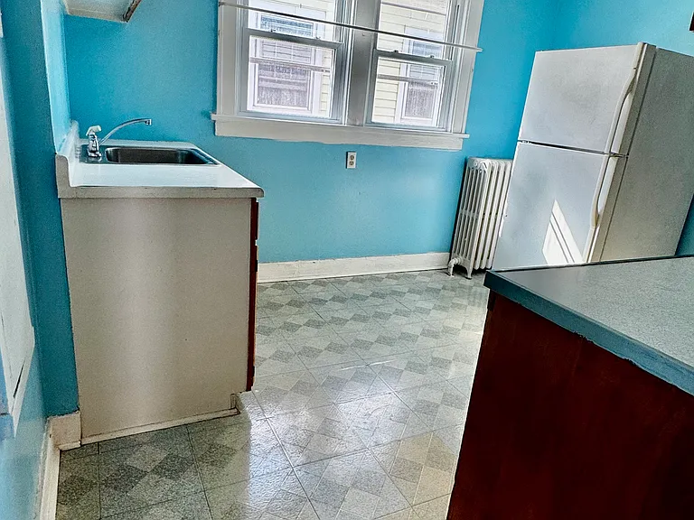 6 Edison Ave #2 — Photo 22