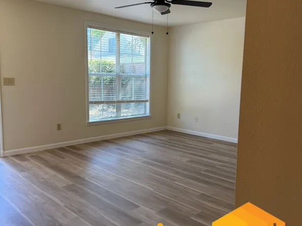 1846-1848 Cloverlawn Dr, Grants Pass, OR 97527