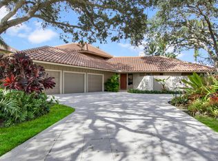 15 Carrick Rd, Palm Beach Gardens, FL 33418