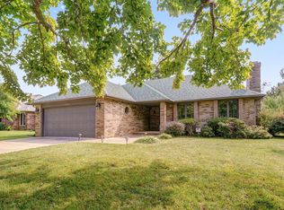 2020 E Cherryvale St, Springfield, MO 65804