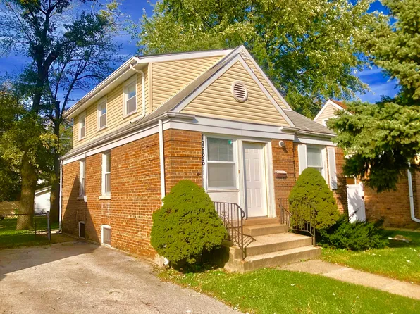 17826 School St, Lansing, IL 60438