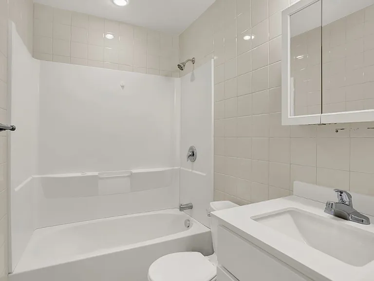 503-526 S Austin St #520 — Photo 12