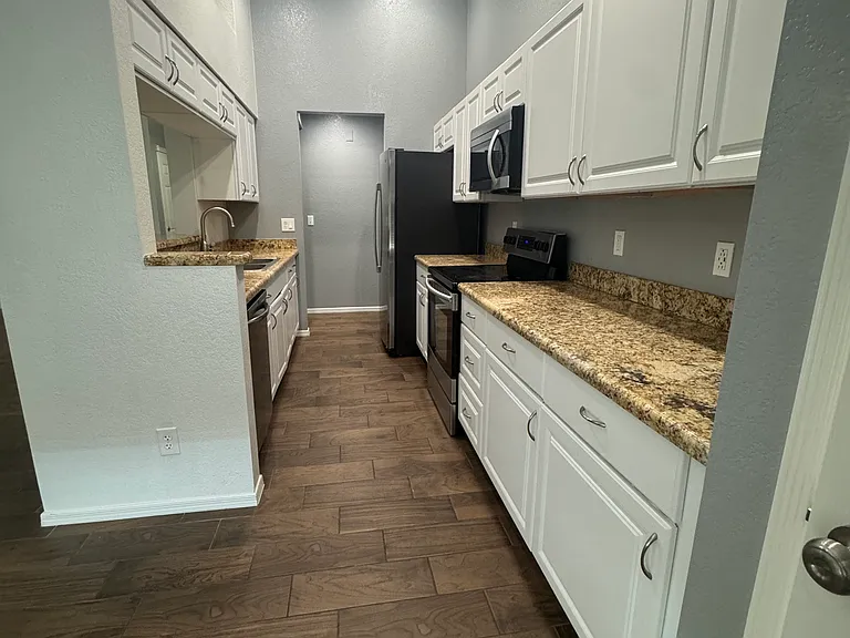4061 E Taro Ln — Photo 15