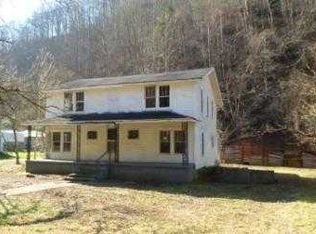 249 Smith Fork Rd, Phelps, KY 41553