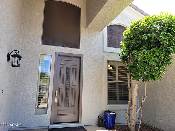 3rd image of 1681 S KAREN Drive