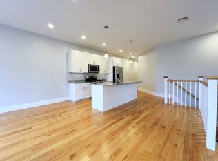 8 Islington St, Allston, MA 02134