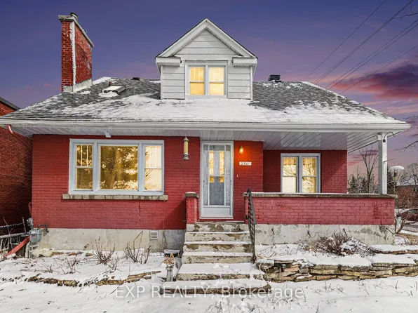 2511 Junction Ave, Ottawa, ON K1V 8G9