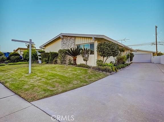 3rd image of 12637 Biola Ave