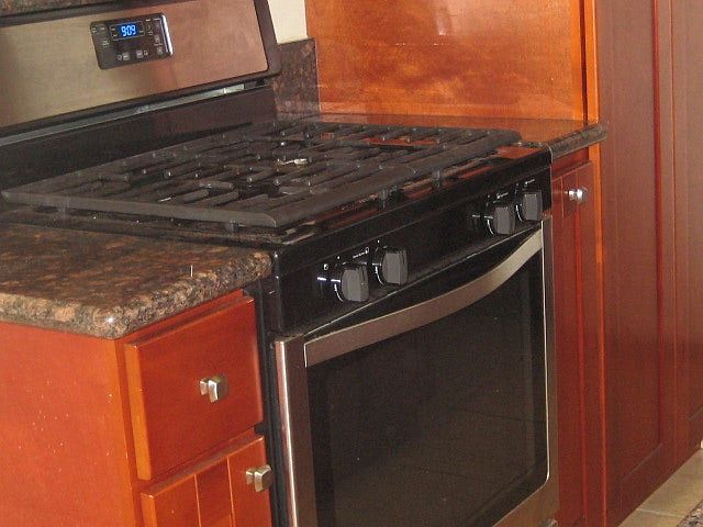 2nd image of 4818 Ingraham St