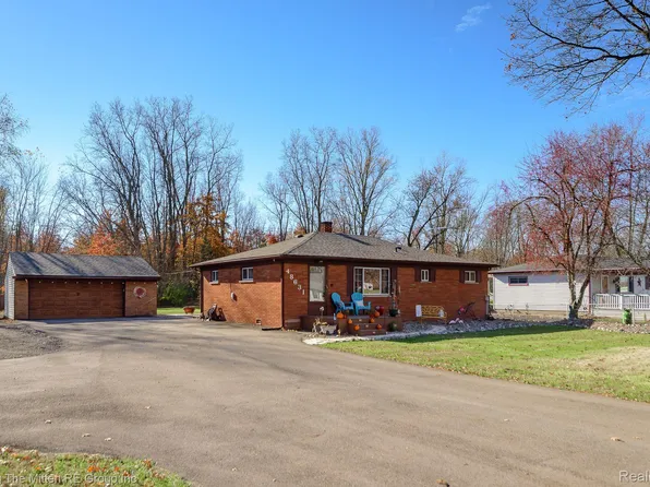48631 Willis Rd, Belleville, MI 48111