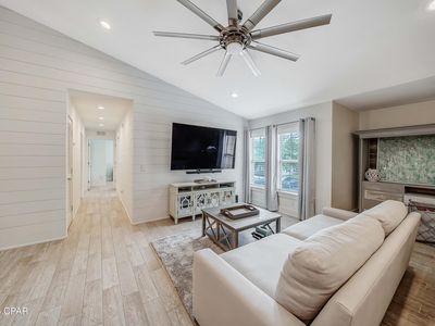 1307 Lighthouse Rd, Panama City Beach, FL, 32407