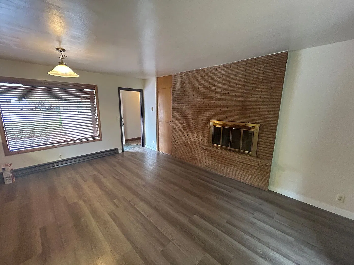 Mid-Century 3 Bed, 1.5 Bath Ranch House in McMinnville — Photo 2